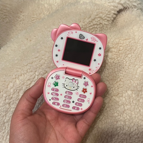 Hello Kitty Flip Phone - PINK 💖 - Picture 2 of 8